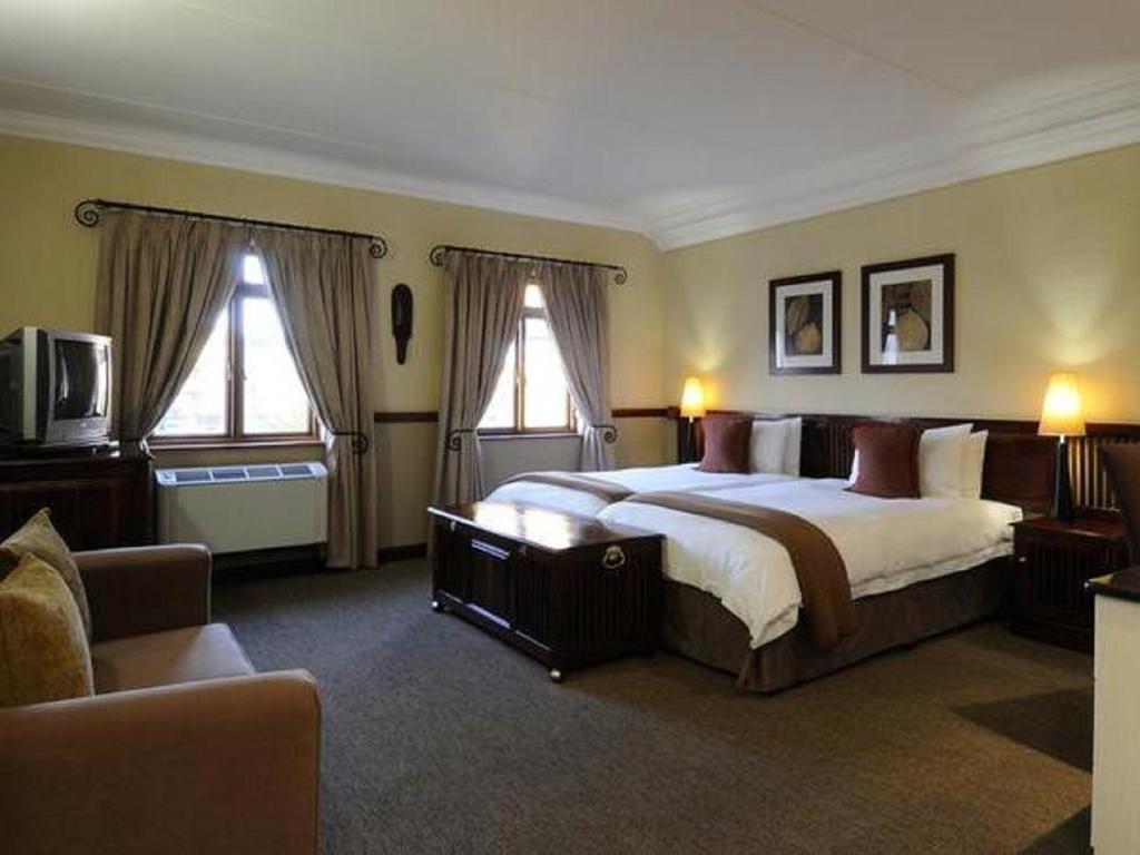 Gaborone Hotel Exterior photo