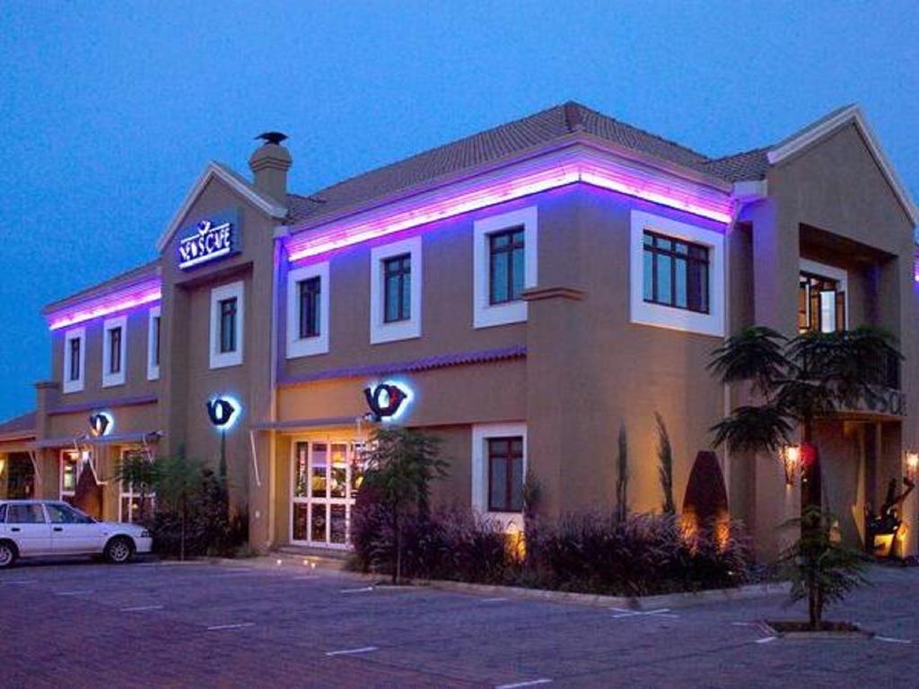 Gaborone Hotel Exterior photo